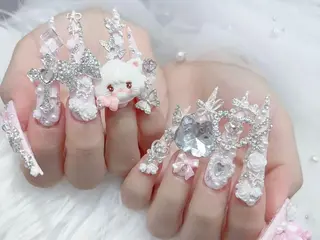 ネイル 🎀Reina🎀 長さ出し新宿のネイルデザイン