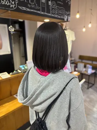 ミディアム はっとり ななせのヘアスタイル