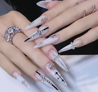 ネイル MARHCHU NAILのネイルデザイン