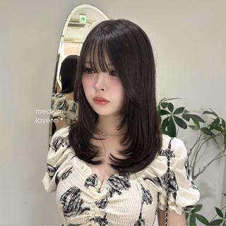 ミディアム Karin🎀韓国/ 透明感🥣&レイヤーのヘアスタイル