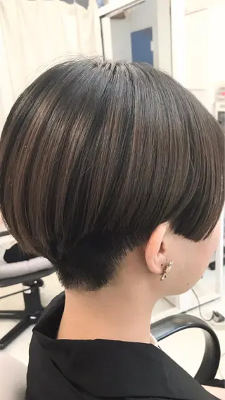 ショート 阿出川 雅也のヘアスタイル
