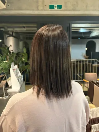 カラー 中村 文音のヘアスタイル