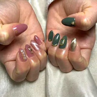ネイル 里見 麗のネイルデザイン