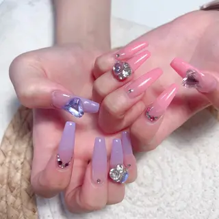 ネイル Maggie Nail🦩のネイルデザイン