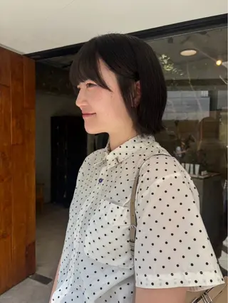 ミディアム カラー 林 璃乙菜のヘアスタイル
