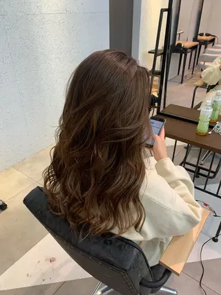 ロング カラー パーマ ヘアアレンジ まつげと眉 Meliaのマツエク・マツパデザイン