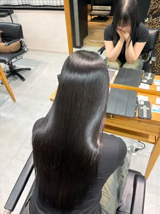 ロング カラーモデル募集 🤍momoha🤍のヘアスタイル