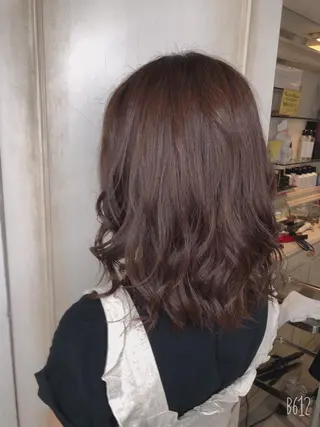 ミディアム デザインカラー🎨 下北沢 / 磯部のヘアスタイル