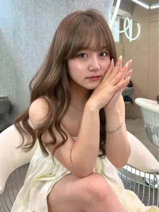 セミロング カラー ヘアアレンジ ブリーチなしW🎀 髪質改善／はのんのヘアスタイル