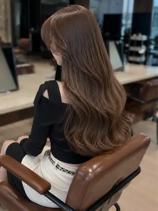 カラー オタクギャル美容師 💫三小田 千容のヘアスタイル