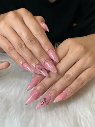 ネイル NiJi Nailsのネイルデザイン