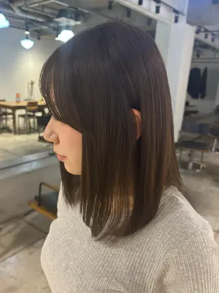 セミロング カラー 透明感カラー/ヘア アレンジ/あみ🎶のヘアスタイル