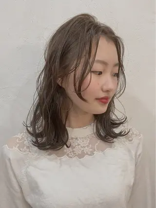 ミディアム 透明感カラー🍃 レイヤースタイル✨葵のヘアスタイル