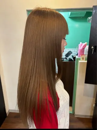 カラー slit RYUSEIのヘアスタイル