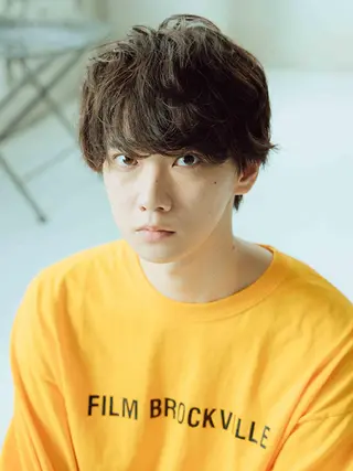 カラー メンズ 丹生 滉太のヘアスタイル