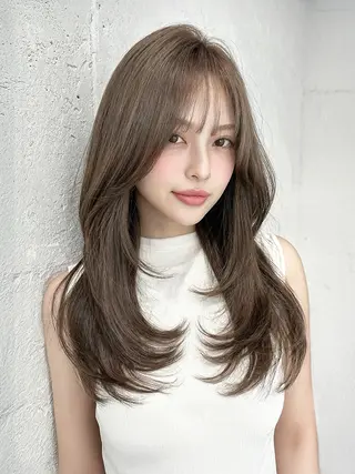ロング un knownのヘアスタイル