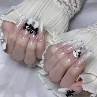 ネイル 🩷Yun nail Salon 本店🩷のネイルデザイン