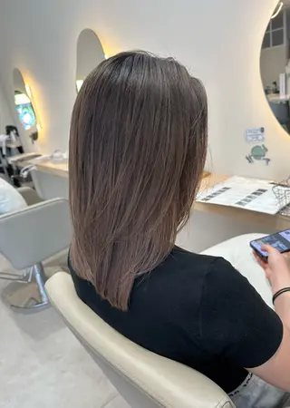 カラー 松下 慧士のヘアスタイル