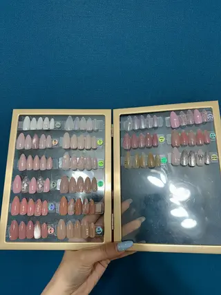 ネイル nail momo Kokoroのネイルデザイン