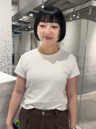 ショート やまもと さえのヘアスタイル