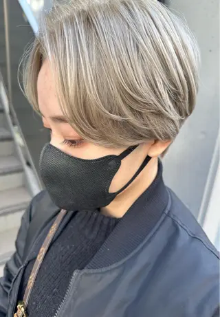 ショート ✨透明感カラー✨ ✨小顔カット✨山木のヘアスタイル