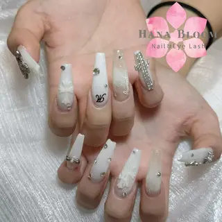 ネイル HanaBloom 🩷Akiのネイルデザイン