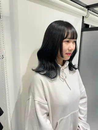 ミディアム 【丁寧なカウンセリ ング】MIHOのヘアスタイル