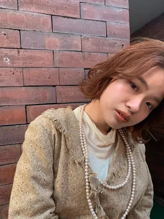 ミディアム ARMONY秋山輝也 コテ巻き風パーマ特化のヘアスタイル