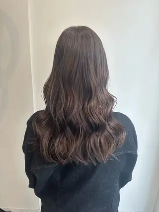 ロング カラー 西村 奈桜のヘアスタイル