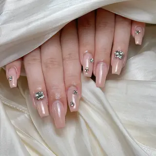 ネイル Maggie Nail🦩のネイルデザイン