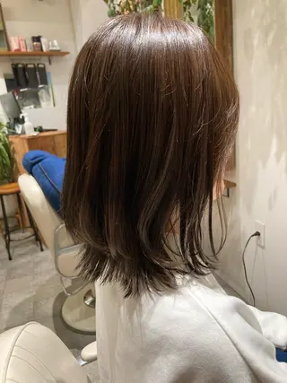 ミディアム カラー 大方 いくみのヘアスタイル