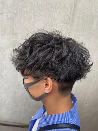 ショート パーマ メンズ 梅田茶屋町メンズ 専門美容師 山元一平のヘアスタイル