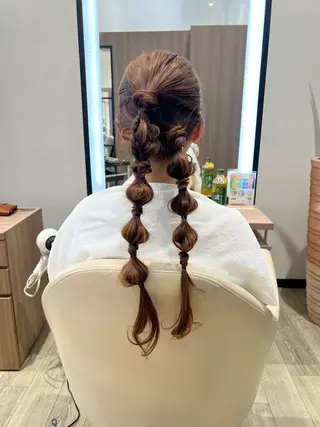 ロング 能登 彩穂のヘアスタイル