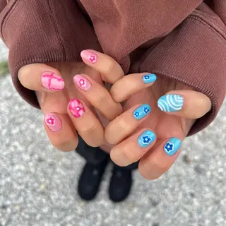 ネイル 𝙟𝙪𝙣𝙖 𝙣𝙖𝙞𝙡𝙨のネイルデザイン