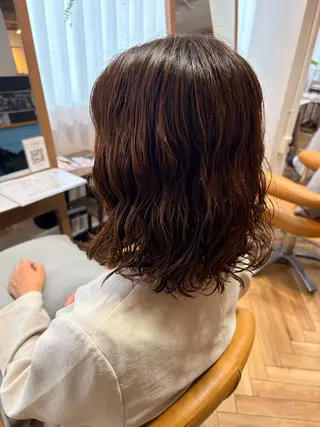 ミディアム 藤倉なつみ /玉造のヘアスタイル