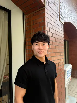 パーマ メンズ 保坂 駿太郎のヘアスタイル