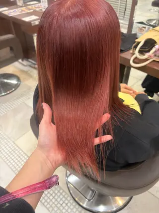 カラー ベージュ/ Yunaのヘアスタイル