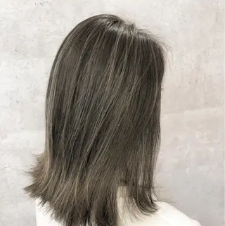 セミロング カラー 髪質改善で 憧れの潤艶美髪にのヘアスタイル