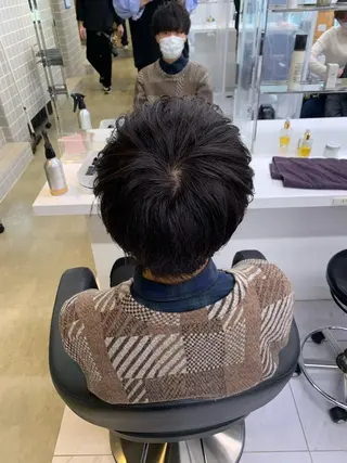 ショート カラー パーマ メンズ メンズパーマ特化 TAIGAのヘアスタイル
