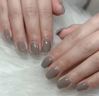ネイル LAVISH sakiのネイルデザイン
