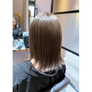 カラー 梶 瑞希のヘアスタイル