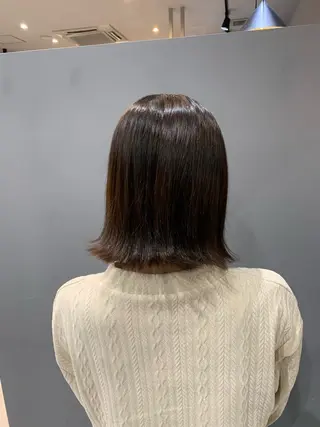 ミディアム 西川 和のヘアスタイル