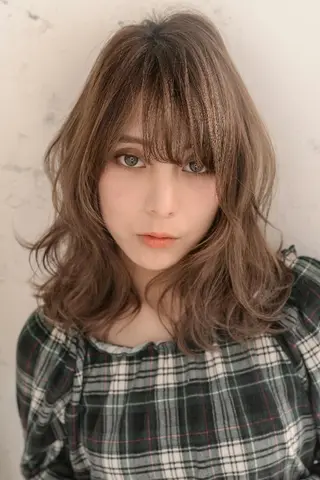 ミディアム カラー ヘアアレンジ belta 姫路山吹 カラーモデル募集のヘアスタイル