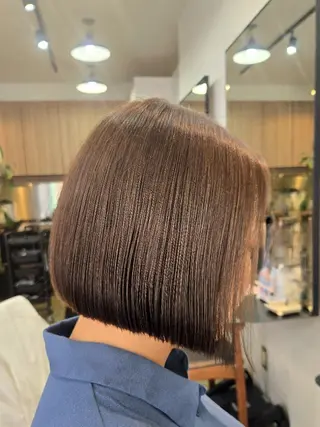 ミディアム カラー 野村 果音(カノン)のヘアスタイル