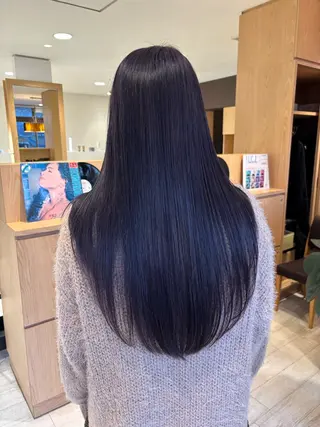 ロング 安藤 ひなたのヘアスタイル
