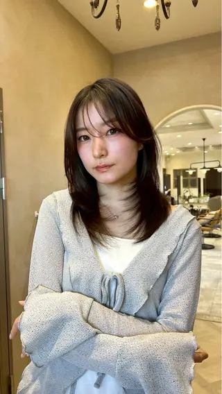 セミロング ボブ.艶髪 髪質改善.縮毛矯正のヘアスタイル