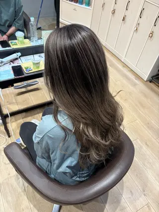 ロング カラー 艶カラー/レイヤー /chere 金剛店のヘアスタイル