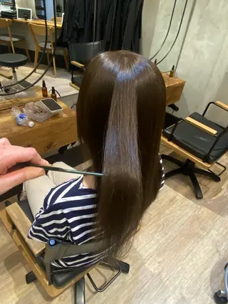 セミロング 新宿/顔周りカット +レイヤー＝しずく♩のヘアスタイル