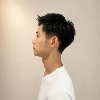 ショート 舘 梨会のヘアスタイル
