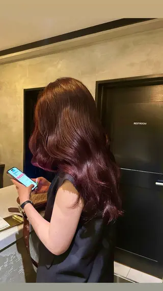 ロング カラー タナカ カナ🫧のヘアスタイル